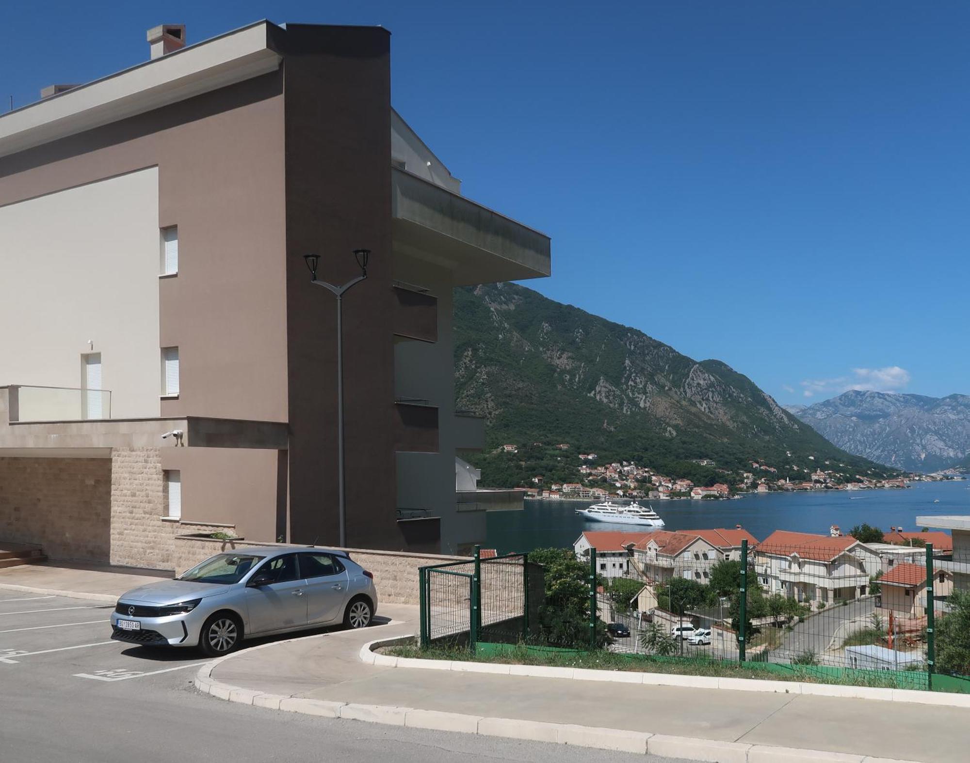 Cozy Nest, 350M To Beach, Free Parking, Wi-Fi Kotor Dış mekan fotoğraf